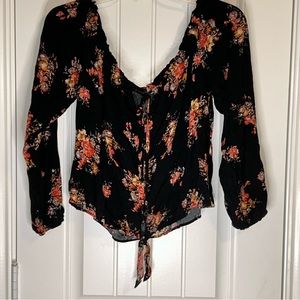 MASON & BELLE FLORAL PRINT OFF THE SHOULDERS BLOUSE SIZE LARGE